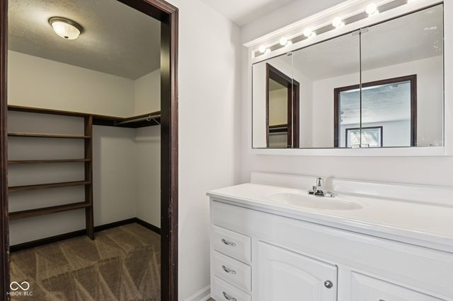 218 W Main Street, Westfield, IN 46074