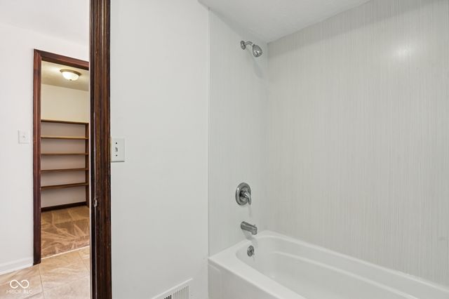 218 W Main Street, Westfield, IN 46074