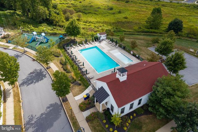 613 CHAMBERLAIN ST, Coatesville, PA 19320