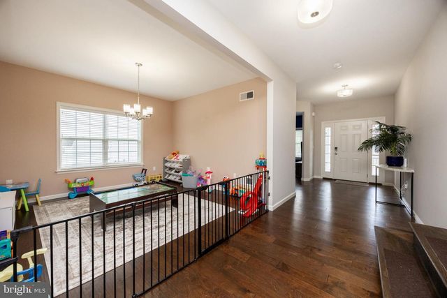 613 CHAMBERLAIN ST, Coatesville, PA 19320