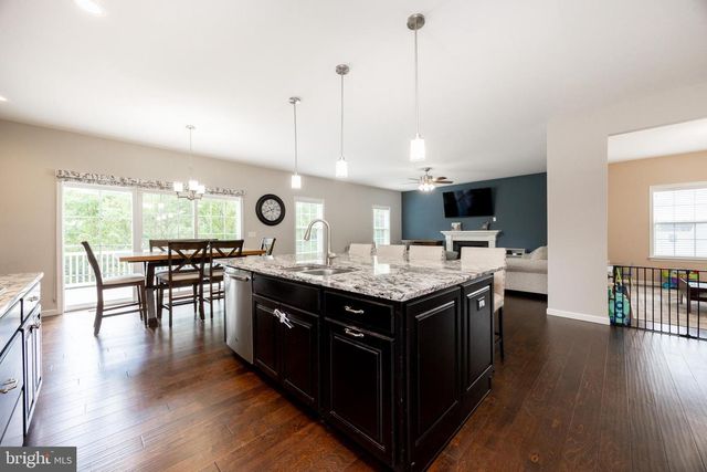 613 CHAMBERLAIN ST, Coatesville, PA 19320