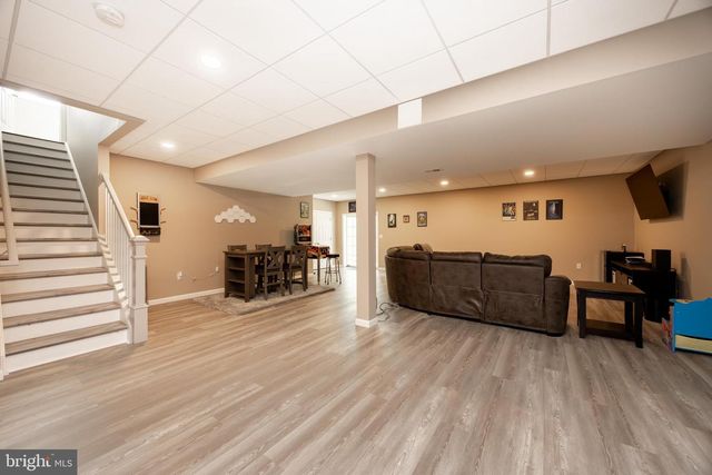 613 CHAMBERLAIN ST, Coatesville, PA 19320