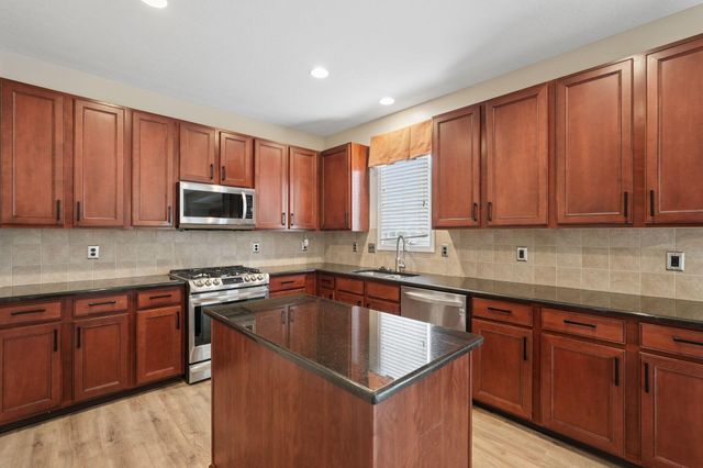 6294 Jeffrelyn Drive, Hilliard, OH 43026