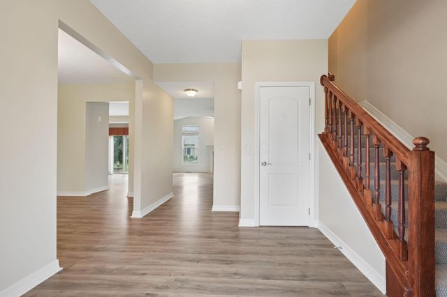 6294 Jeffrelyn Drive, Hilliard, OH 43026