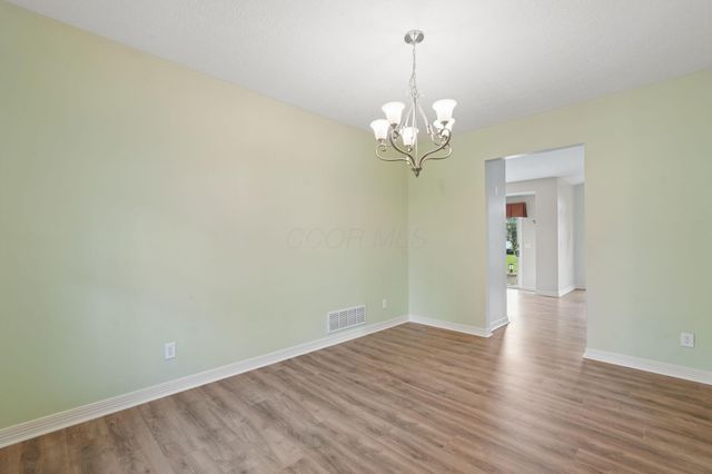 6294 Jeffrelyn Drive, Hilliard, OH 43026
