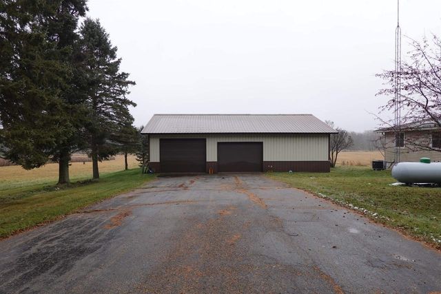 1247 N OAK ROAD, Stevens Point, WI 54481