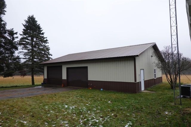 1247 N OAK ROAD, Stevens Point, WI 54481