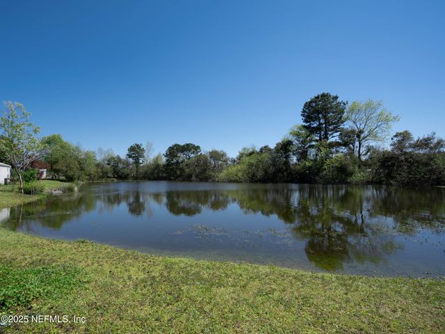 35080 DUCK POND Court, Callahan, FL 32011