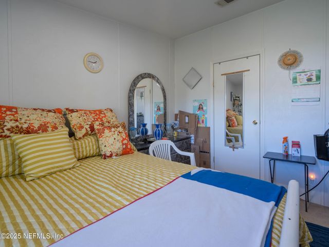 35080 DUCK POND Court, Callahan, FL 32011