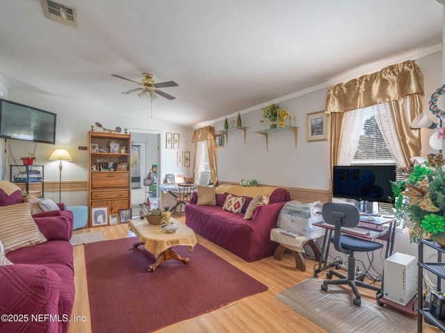 35080 DUCK POND Court, Callahan, FL 32011