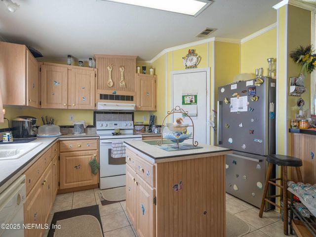 35080 DUCK POND Court, Callahan, FL 32011