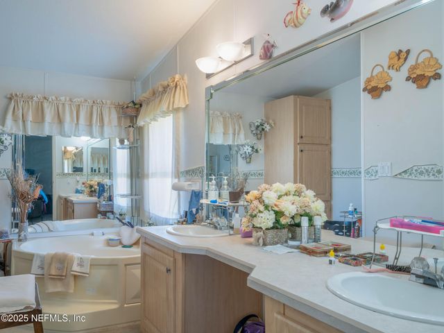 35080 DUCK POND Court, Callahan, FL 32011