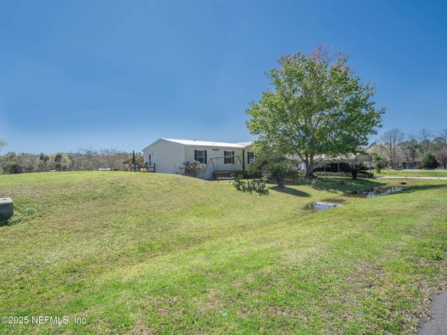 35080 DUCK POND Court, Callahan, FL 32011