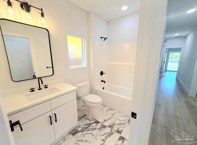 315 N Pace Blvd b, Pensacola, FL 32505