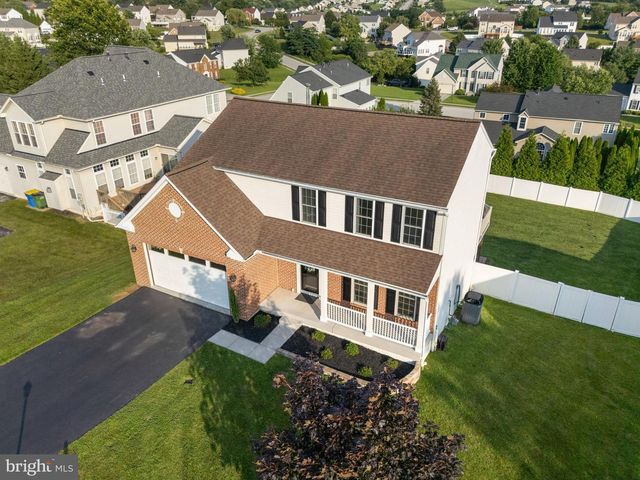 429 EL VISTA DR, Hanover, PA 17331