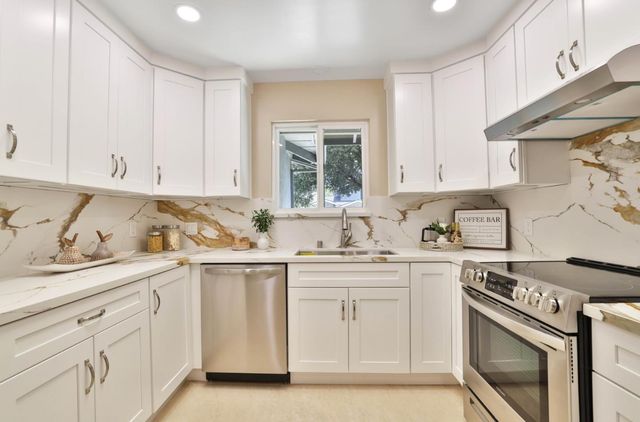 2293 Middletown Drive, Campbell, CA 95008