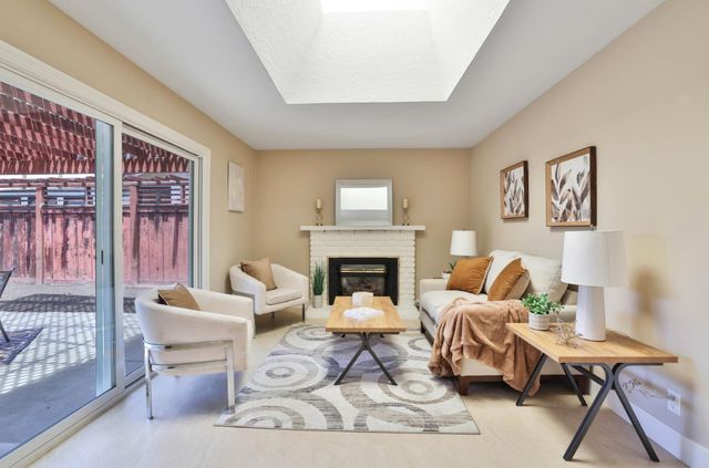 2293 Middletown Drive, Campbell, CA 95008