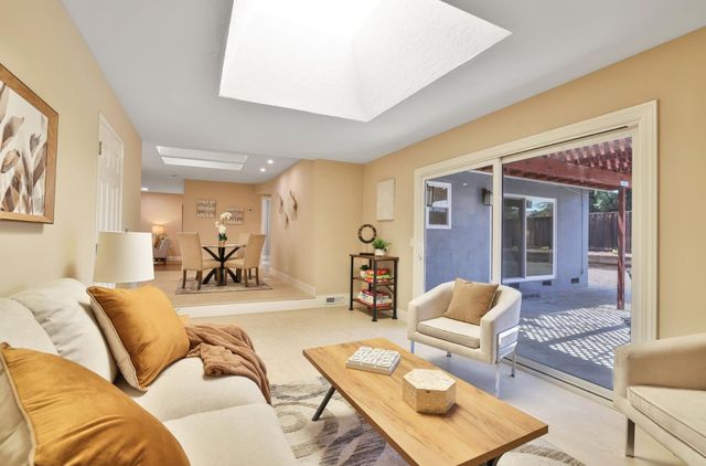 2293 Middletown Drive, Campbell, CA 95008