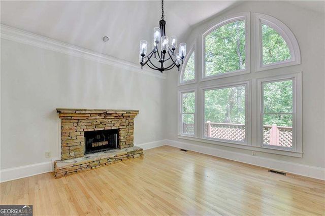 545 Slane Trace, Roswell, GA 30076