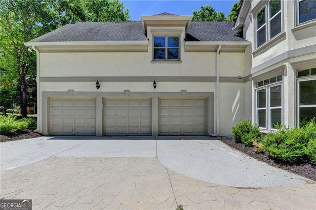 545 Slane Trace, Roswell, GA 30076