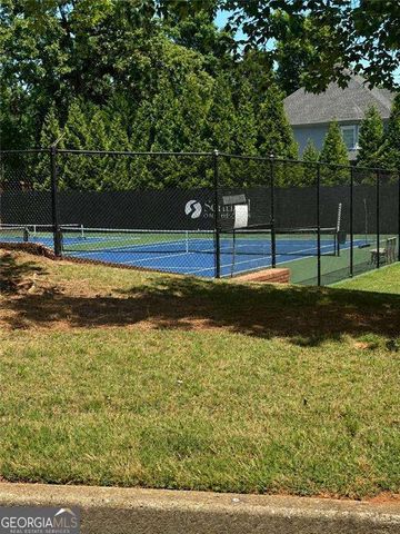 545 Slane Trace, Roswell, GA 30076