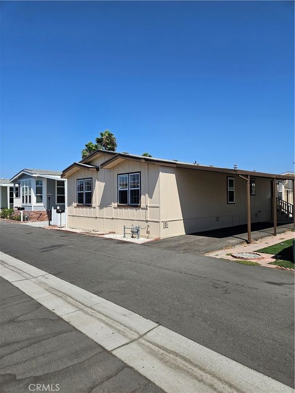 200 N grand Avenue 53, Anaheim, CA 92801 — exterior