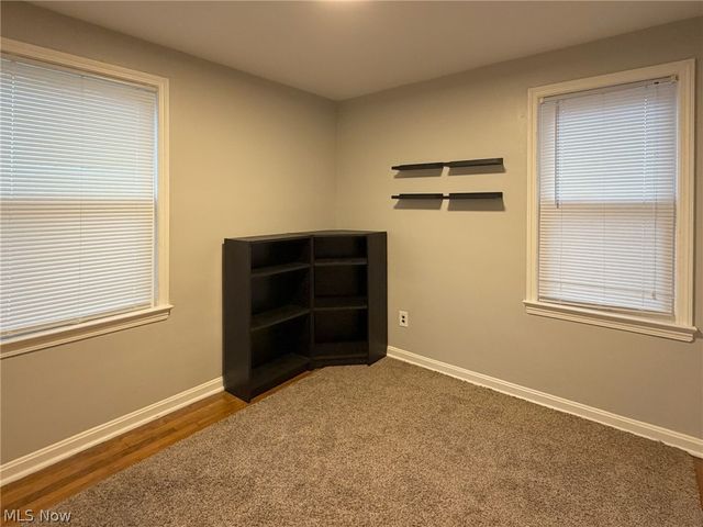 298 E 270 Street, Euclid, OH 44132