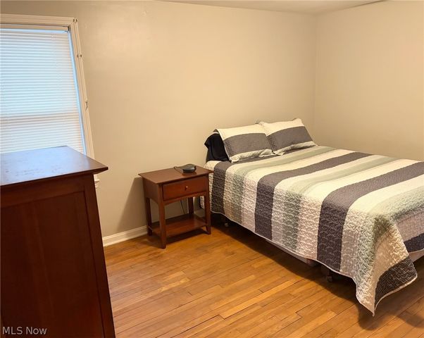 298 E 270 Street, Euclid, OH 44132