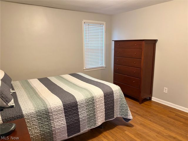 298 E 270 Street, Euclid, OH 44132