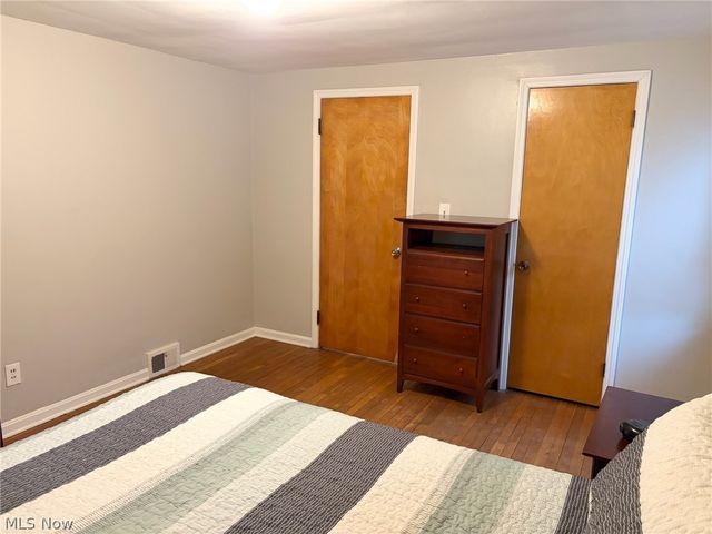 298 E 270 Street, Euclid, OH 44132