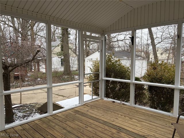 298 E 270 Street, Euclid, OH 44132