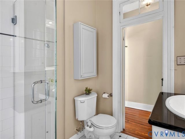 2705 E Franklin St, Richmond, VA 23223