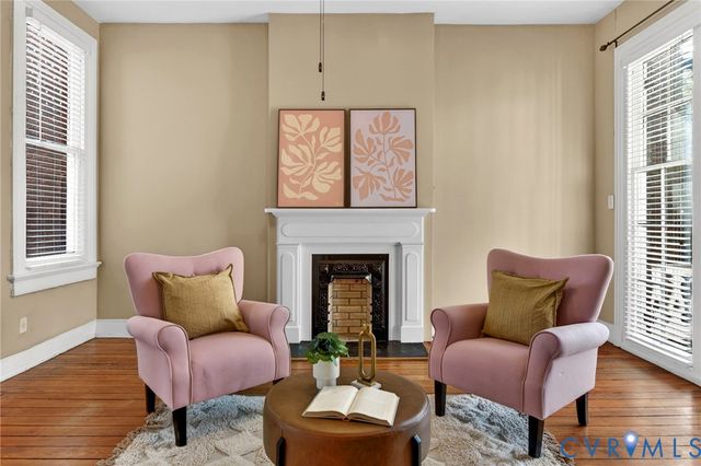 2705 E Franklin St, Richmond, VA 23223