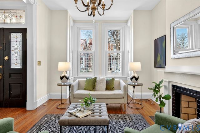 2705 E Franklin St, Richmond, VA 23223