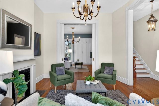 2705 E Franklin St, Richmond, VA 23223