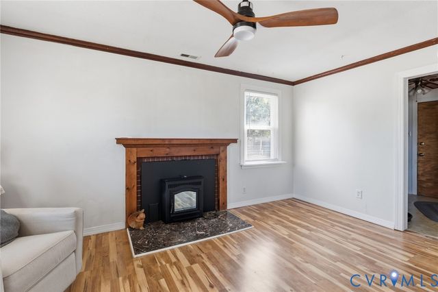 7981 Meadow Dr, Mechanicsville, VA 23111