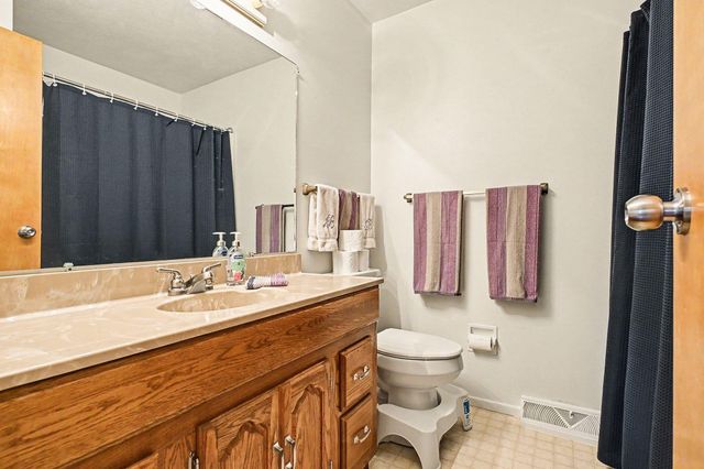 308 Carey Mission Drive, Niles, MI 49120