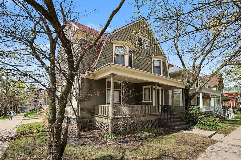 201 Lafayette Avenue, Grand Rapids, MI 49503