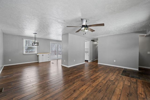 1538 Tanner Road, Hebron, KY 41048