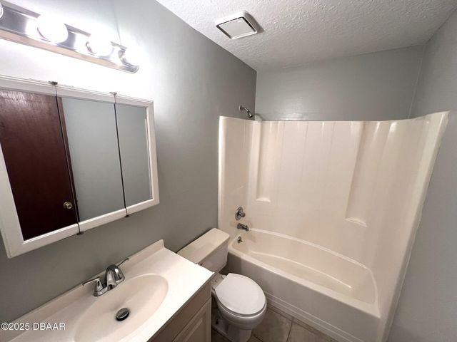 3552 Forest Branch Dr Apt B, Port Orange, FL 32129