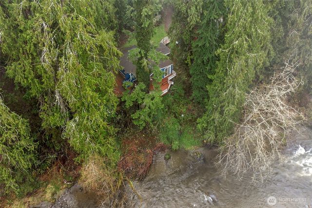 13109 Crystal Springs Dr, Granite Falls, WA 98252