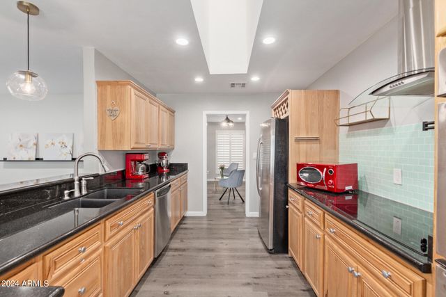 4912 E FRIESS Drive, Scottsdale, AZ 85254