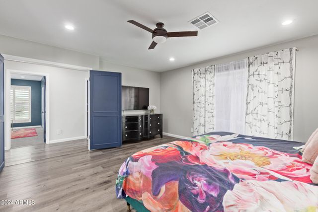 4912 E FRIESS Drive, Scottsdale, AZ 85254