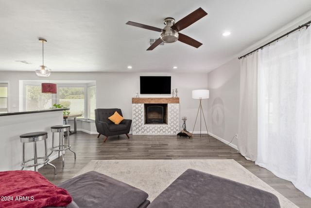 4912 E FRIESS Drive, Scottsdale, AZ 85254