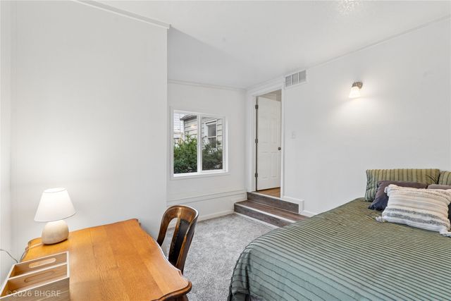 2318 56th Street, Des Moines, IA 50310