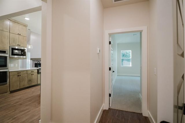 4617 Maple Ridge Drive, Edmond, OK 73034