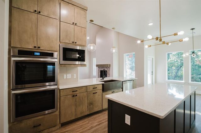 4617 Maple Ridge Drive, Edmond, OK 73034