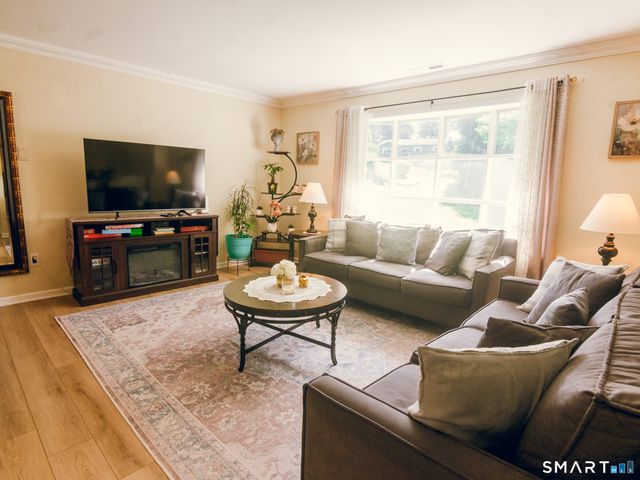 7 Rodline Road, Danbury, CT 06811