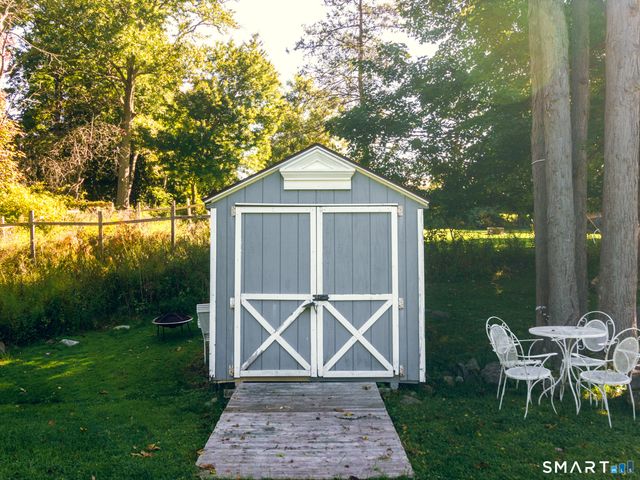 7 Rodline Road, Danbury, CT 06811
