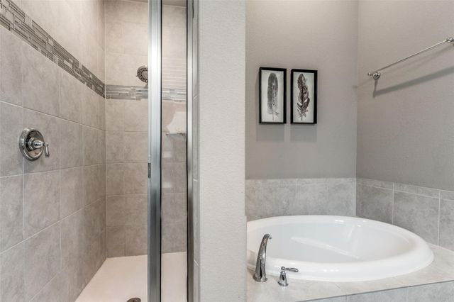3925 Ironbark Way, Mckinney, TX 75071